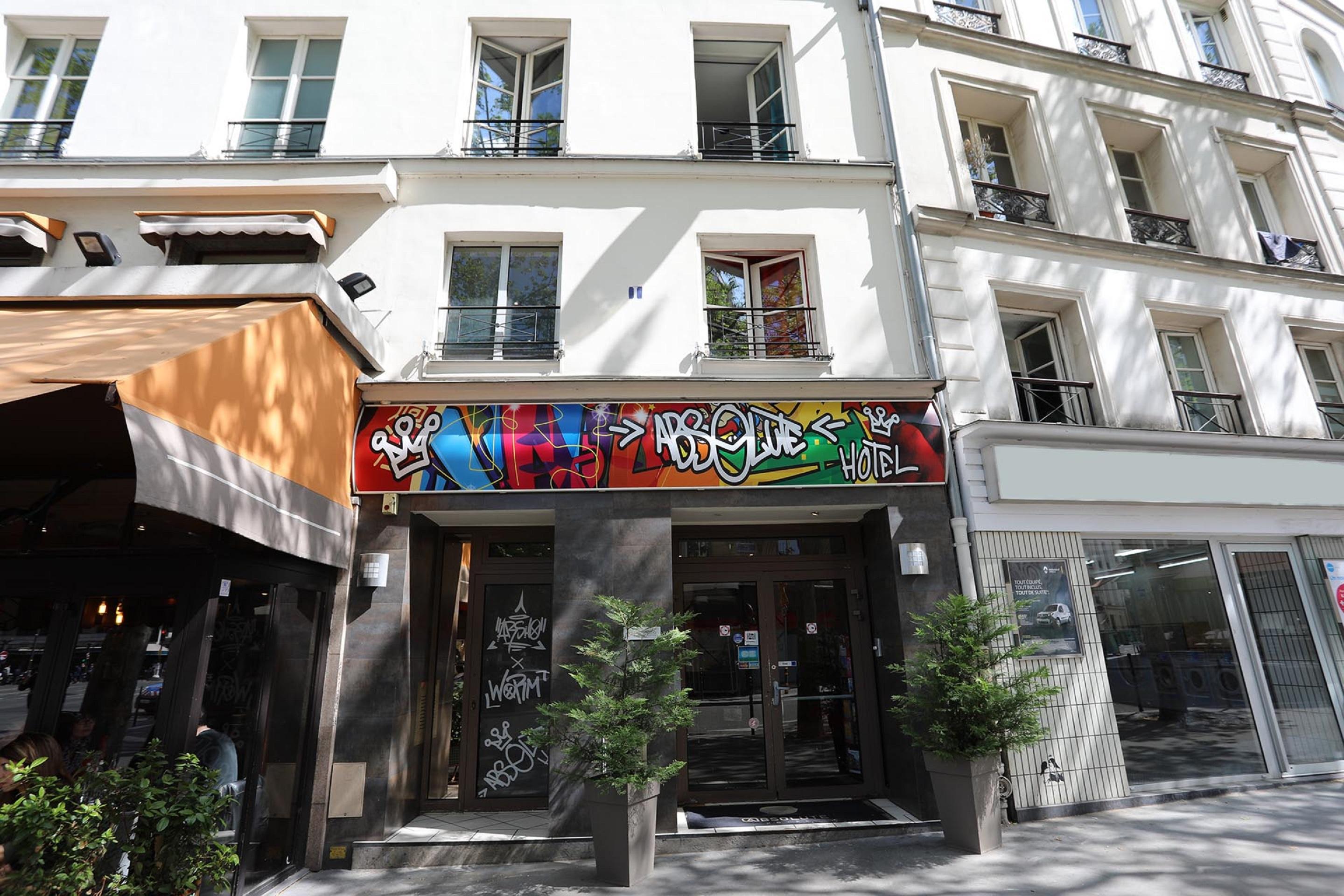 Absolute Hotel Paris Republique Exterior photo
