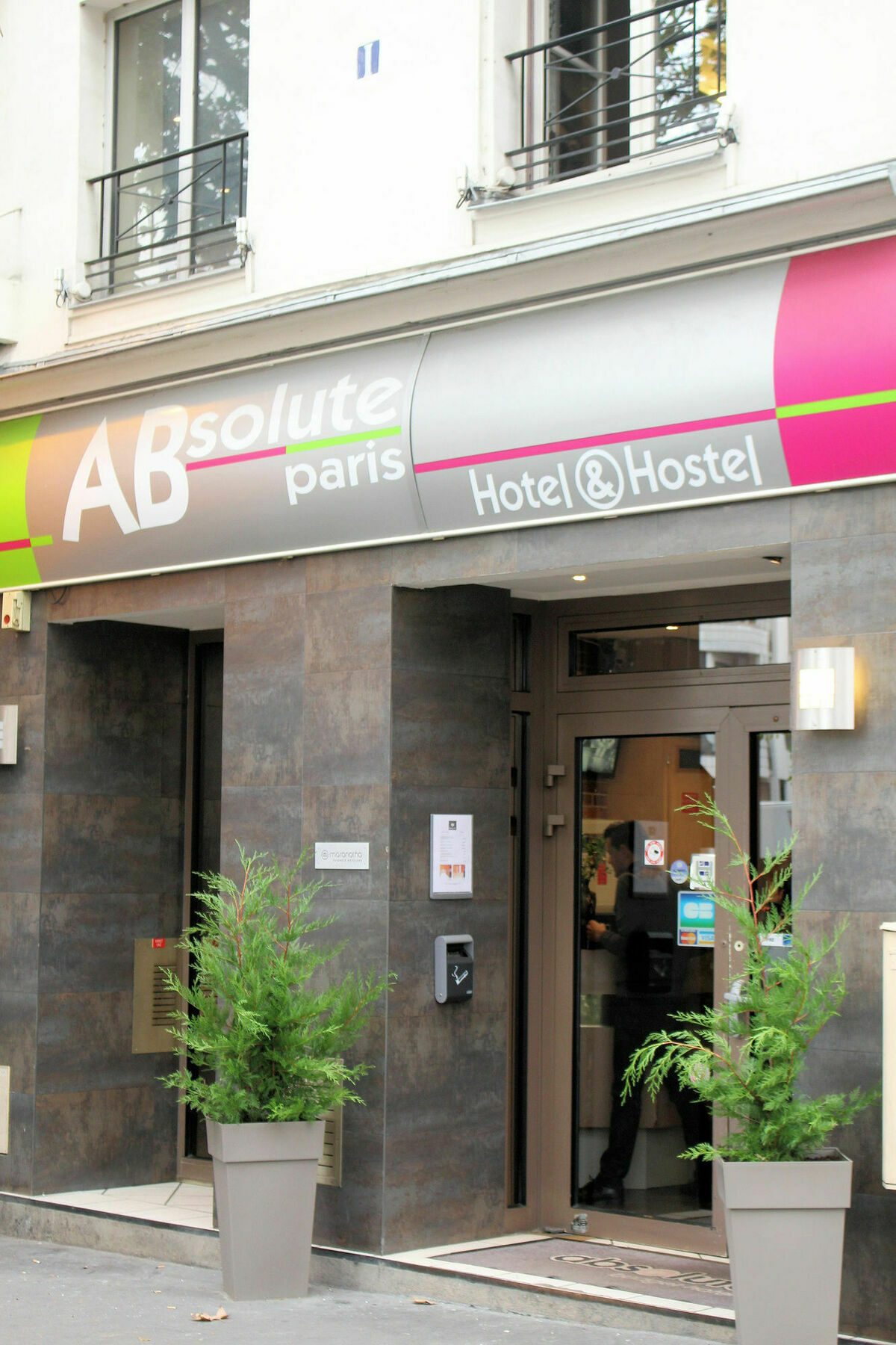 Absolute Hotel Paris Republique Exterior photo